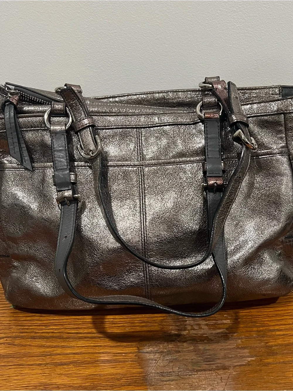 Coach Handbag H1169F17722 Metallic Silver Leather Shoulder Bag Purse